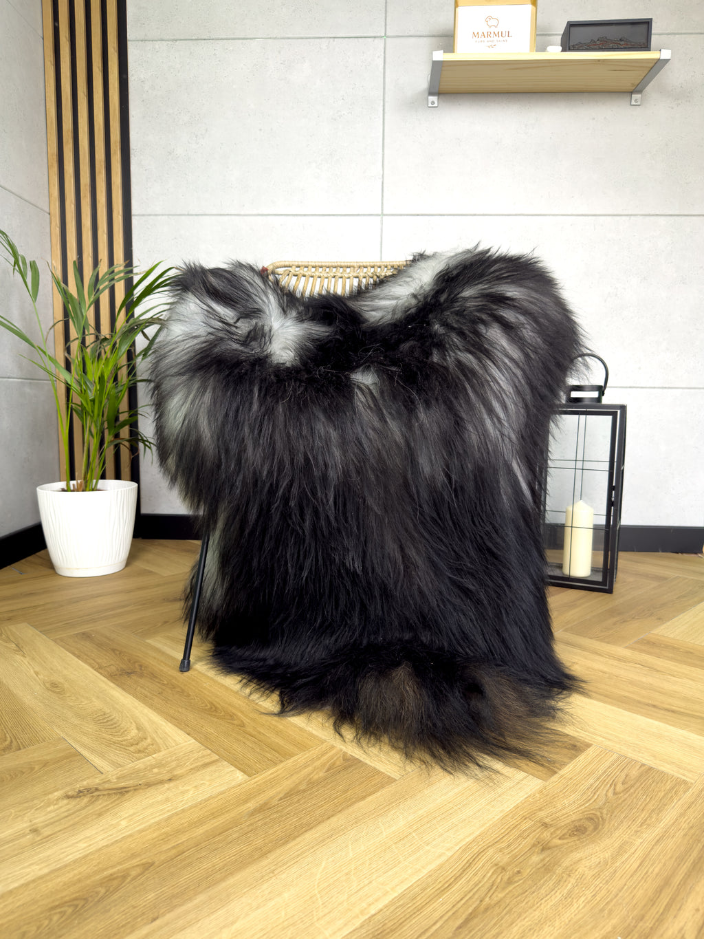 Large Icelandic black and gray sheepskin Rug